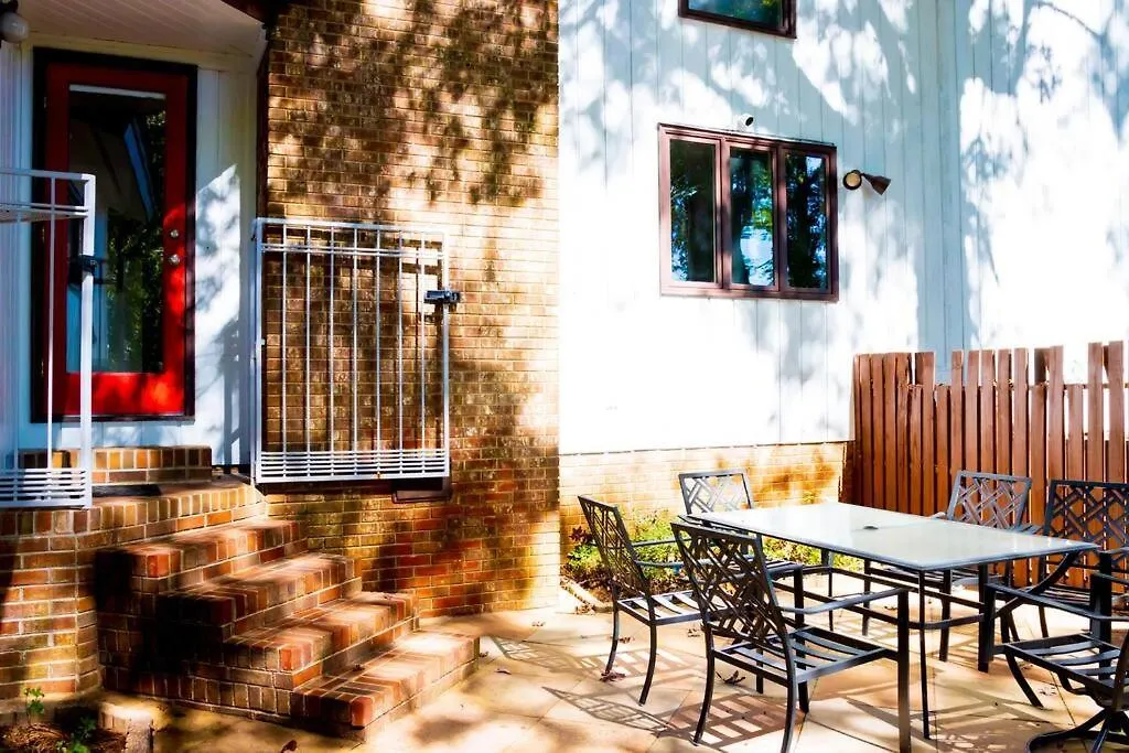 Holiday home Spacious And Elegant House Concord